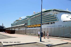 299- Malaga port